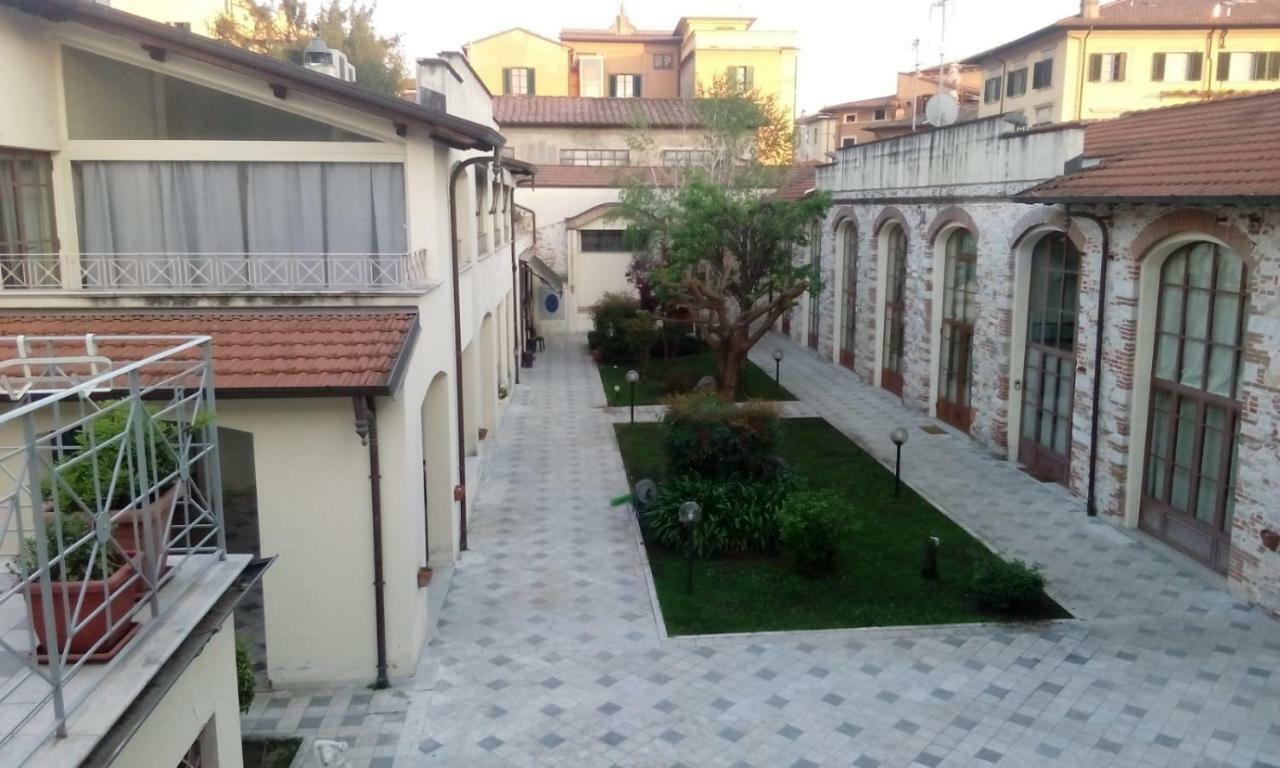 Il Vecchio Studio Pietrasanta Bagian luar foto