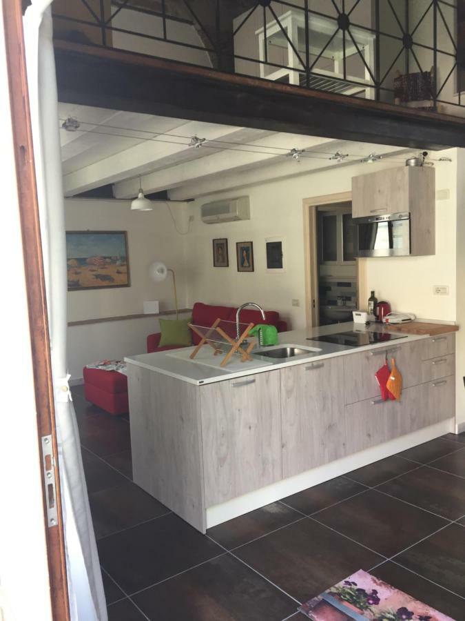 Il Vecchio Studio Pietrasanta Bagian luar foto